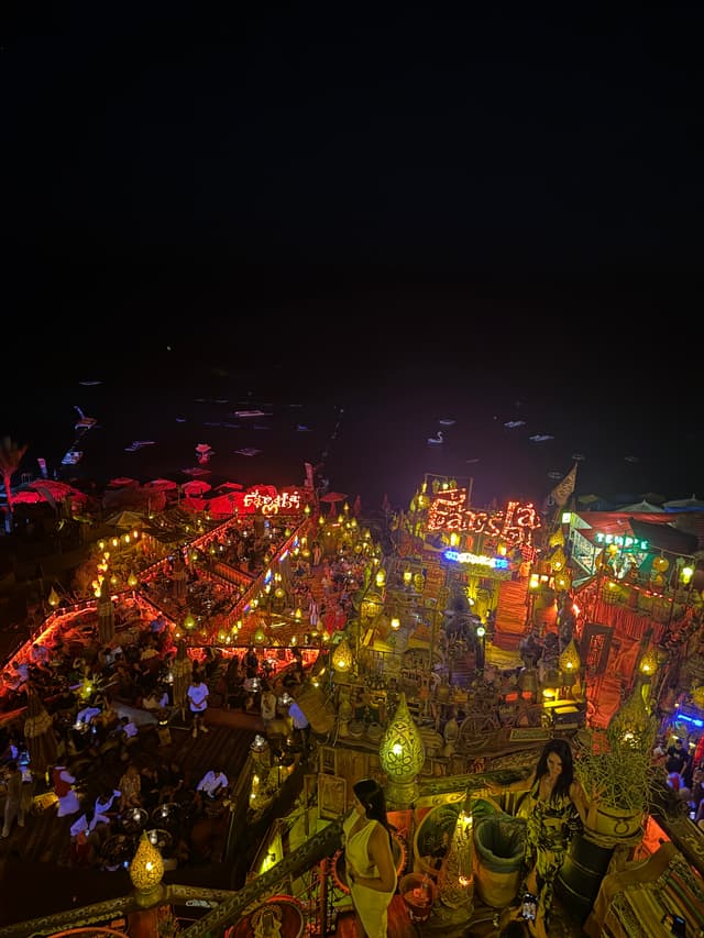 Premium travel moment